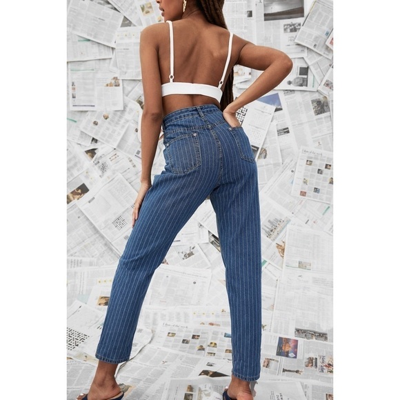 NWT Nasty Gal High Waist Pinstripe Mom Jeans - Picture 2 of 9